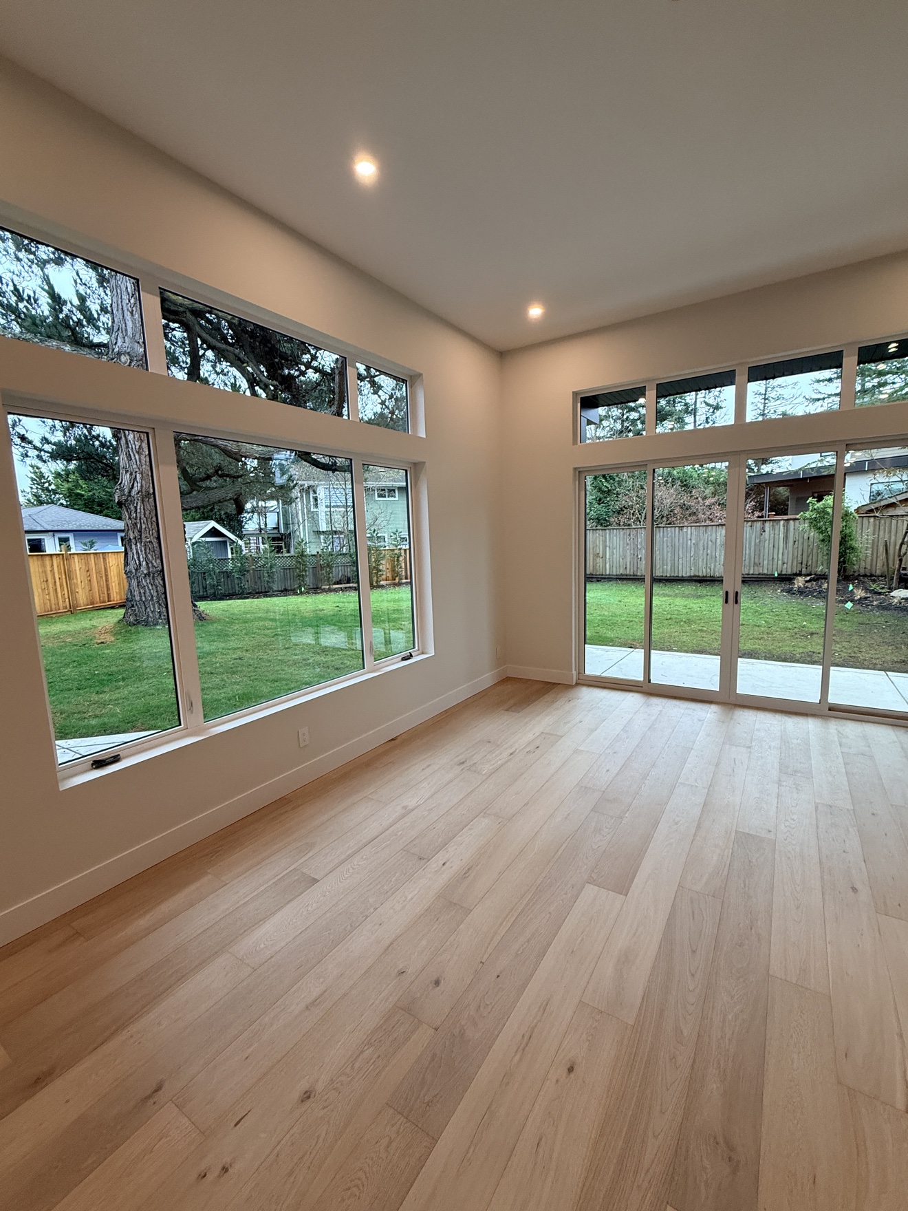 Bright room with clean windows after a clean